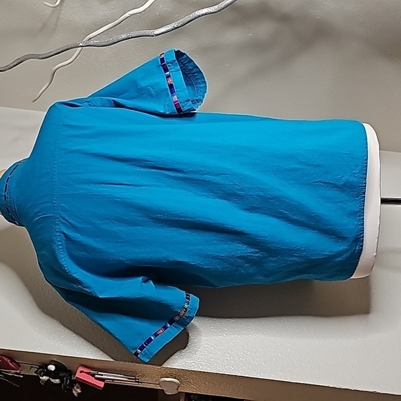 Men's Guayabera Shirt - Picture 4 of 6